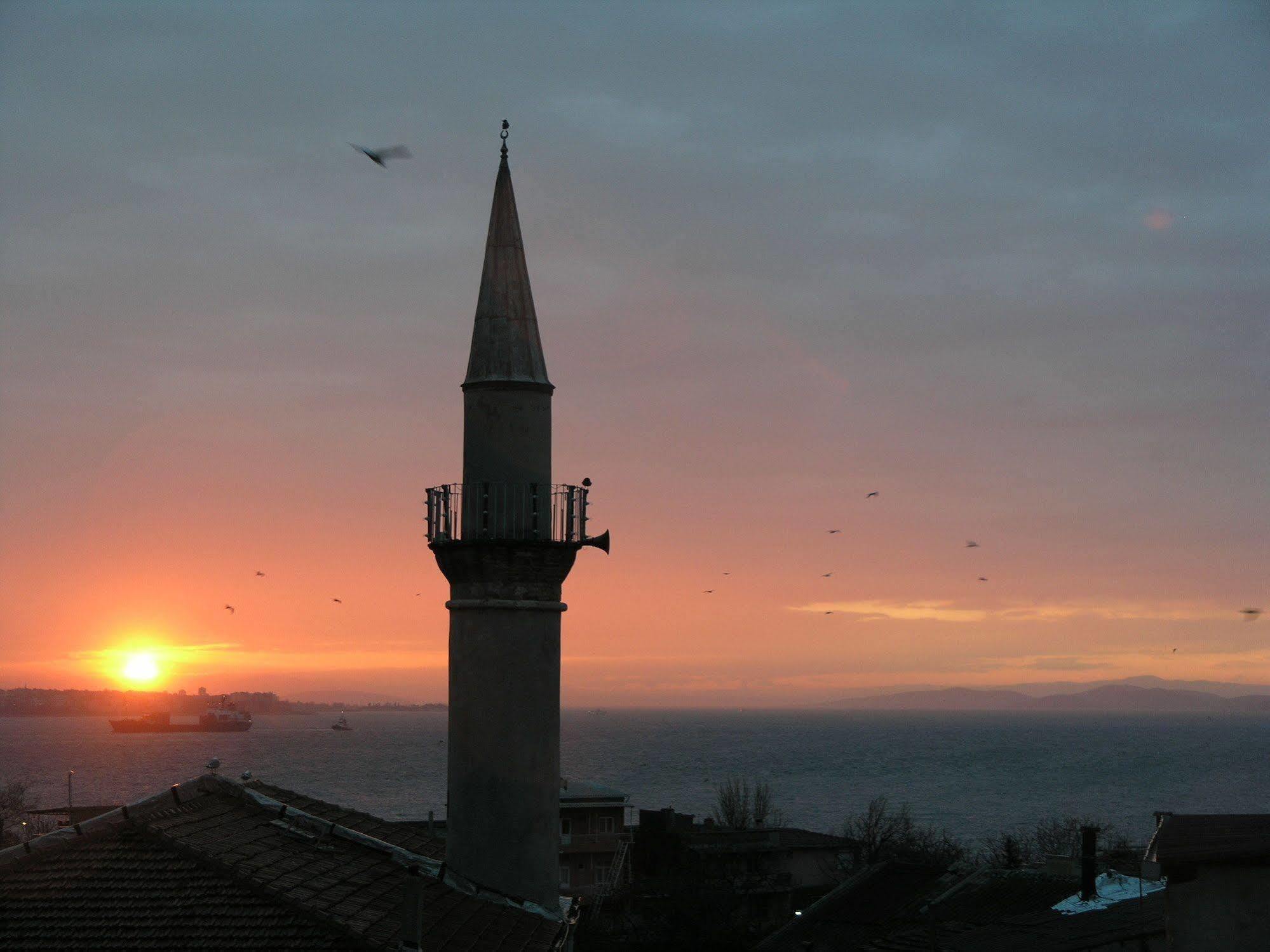 Dersaadet İstanbul