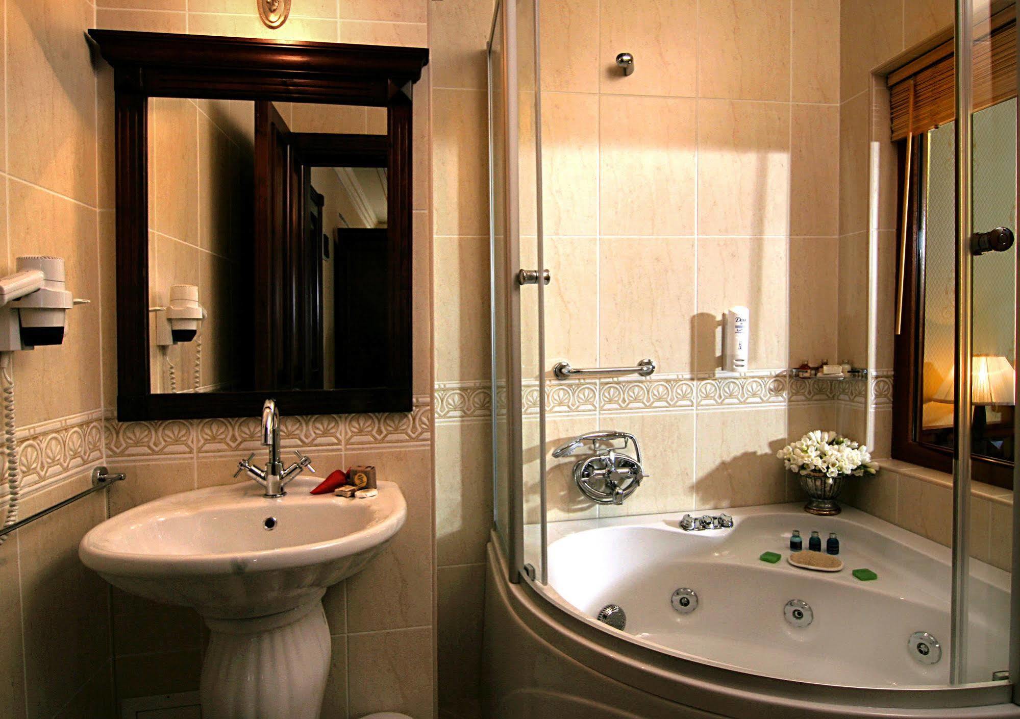 Dersaadet Otel