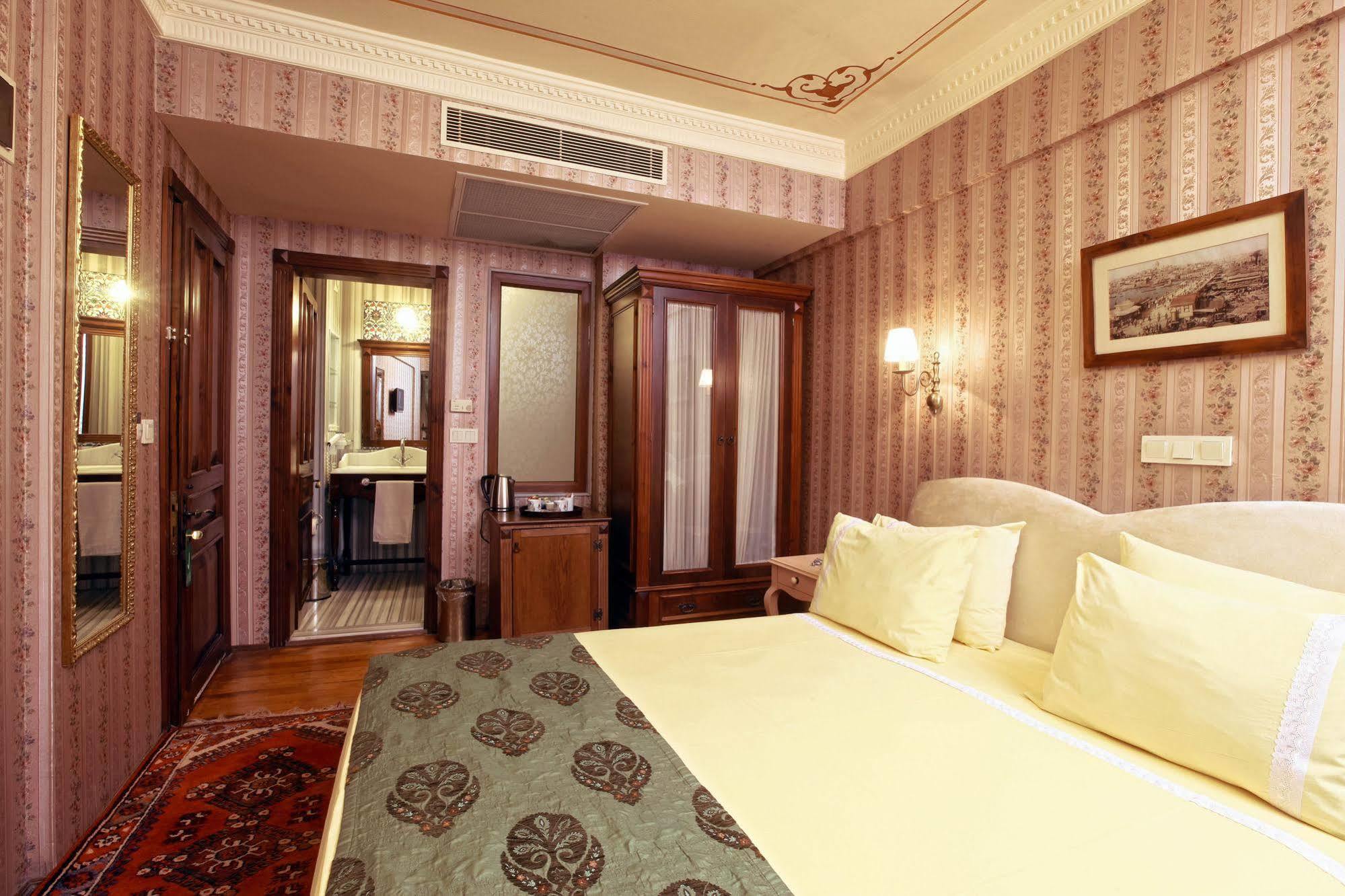 Otel Dersaadet 4*